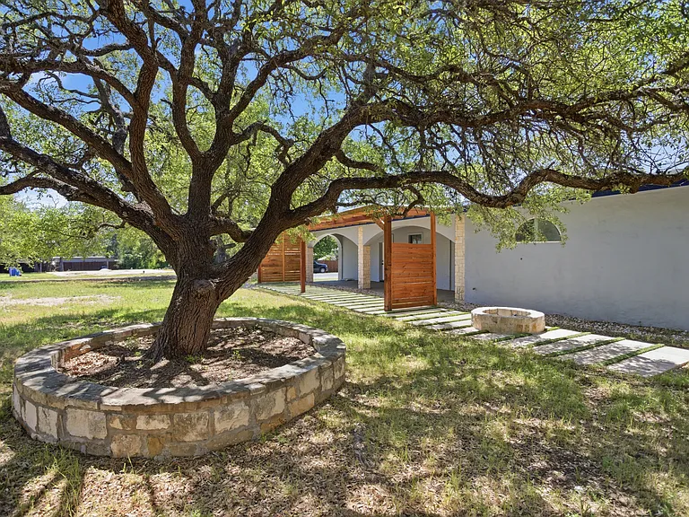 17621 Stacey Ln — Photo 29