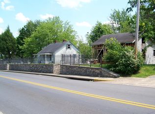 416 W 2nd St, Perryville, KY 40468