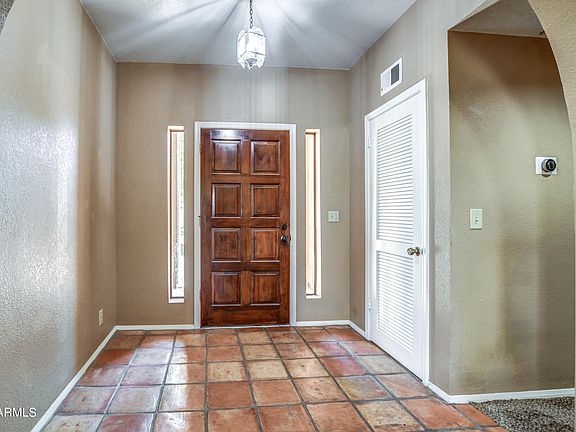 4th image of 1610 N STAPLEY Drive #102