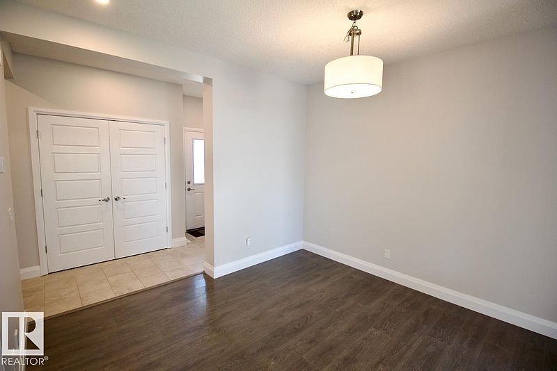 Edmonton House for rent - 3 Bedrooms — photo 9