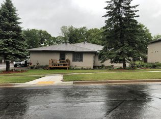 1609 Devney Dr #1, Altoona, WI 54720