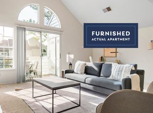 542 Hanbury Ln #ID970, San Mateo, CA 94404
