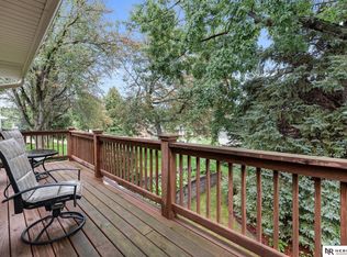 759 N 130th Plz, Omaha, NE 68154