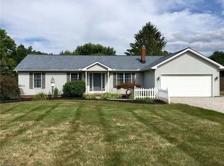 493 Ridge Rd, Hinckley, OH 44233