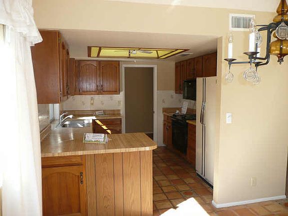 2nd image of 1629 Leisure World -- #1629