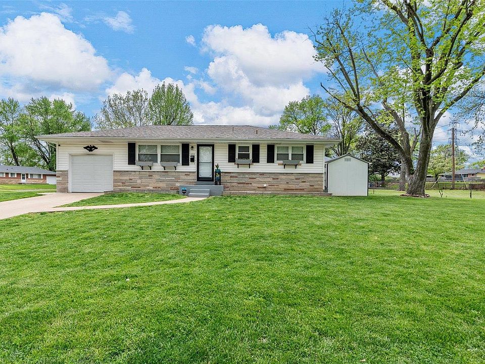 1st image of 420 Hundley Dr
