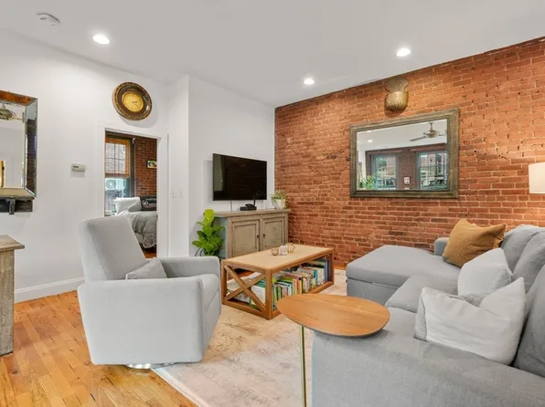 19 Fayette St APT 6, Boston, MA 02116