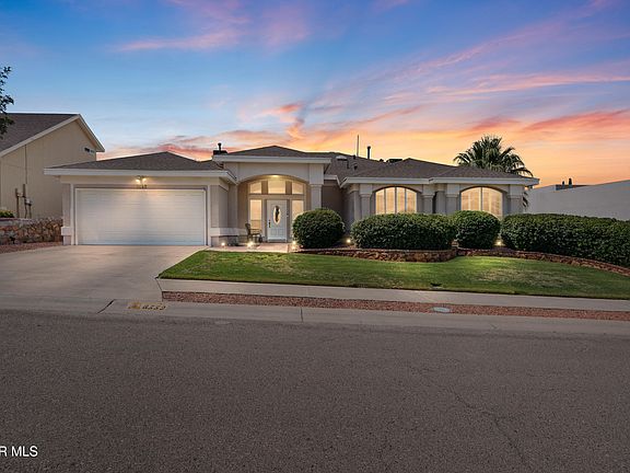 2nd image of 6552 Isla Del Rey Dr