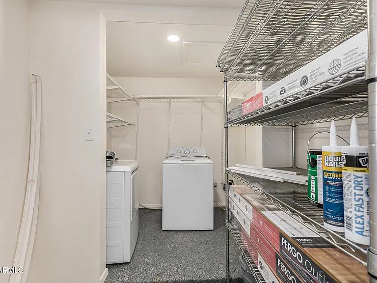 3234 E Friess Dr — Photo 24