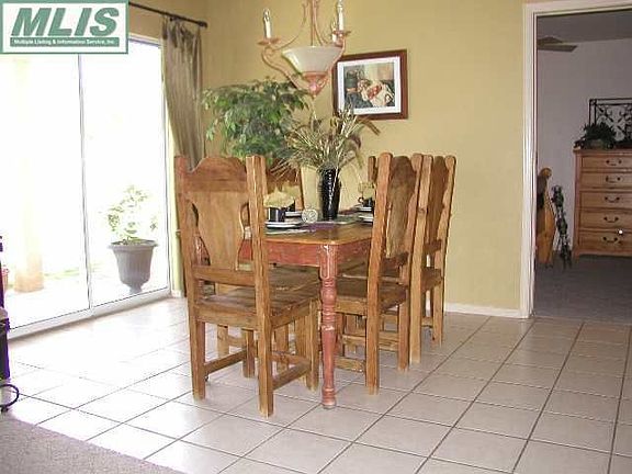 4th image of 5021 Calle Verde