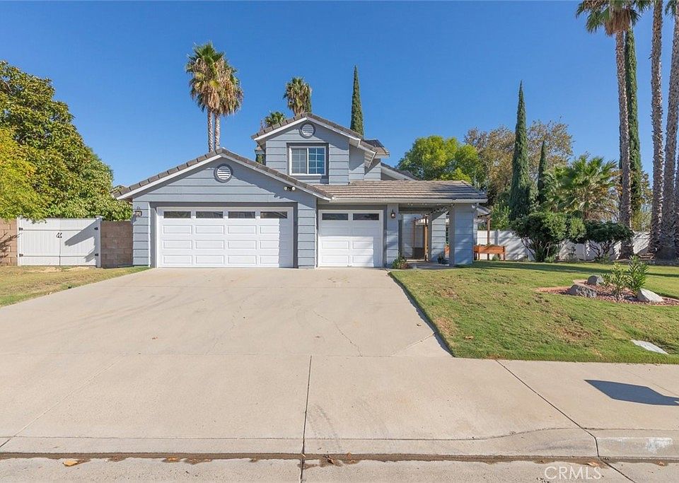 1st image of 15082 Christina Ct
