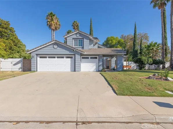 15082 Christina Ct, Lake Elsinore, CA 92530