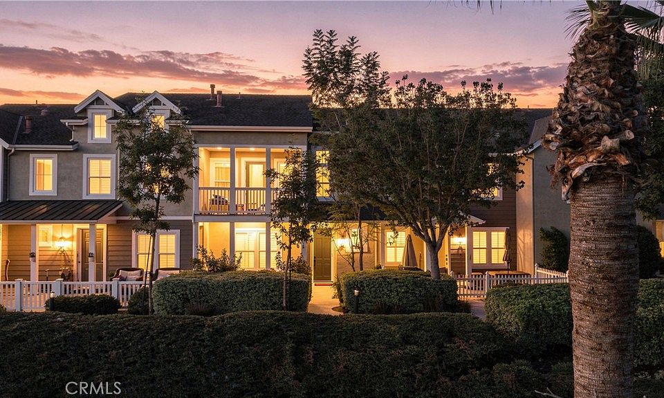 1st image of 34 Passaflora Ln