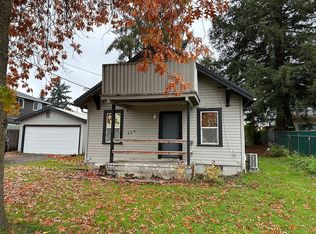 224 S Kutch St, Carlton, OR