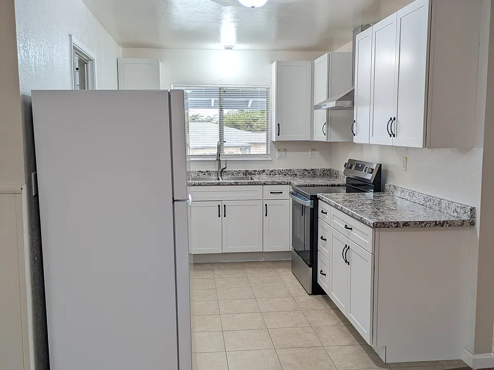 3160 De Forest Rd