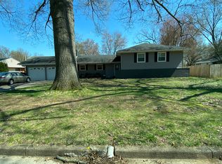 1460 Bradford Ct, Evansville, IN