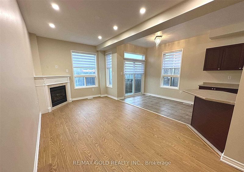 Oakville Townhouse for rent - 3 Bedrooms — photo 5