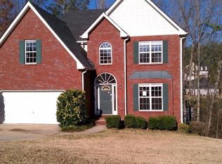 4270 Hillsborough Dr, Snellville, GA 30039