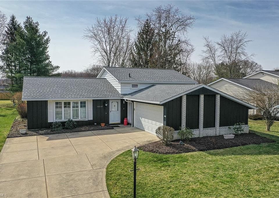 1st image of 20269 Glenwood Ln