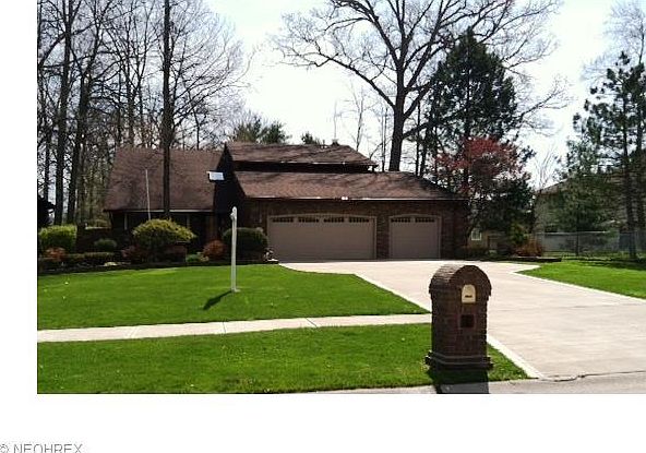 1st image of 17002 Stag Thicket Ln