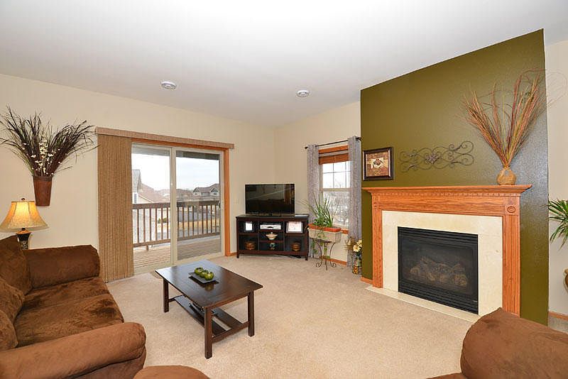 1st image of 1651 New Port Vista Dr