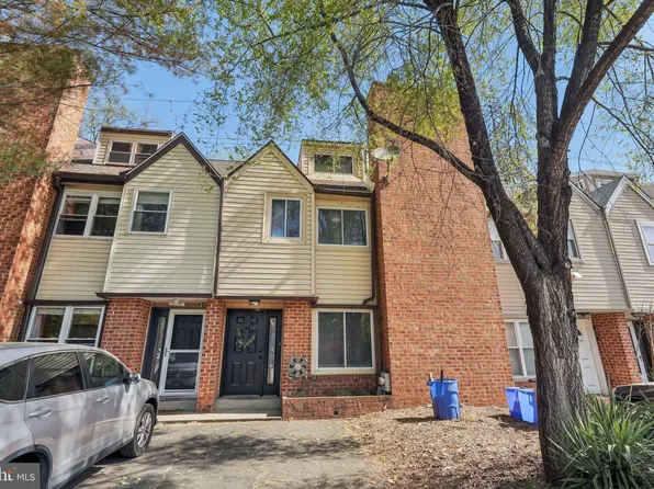 3357 Wiehle St, Philadelphia, PA 19129