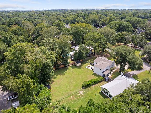 4th image of 1126 Pleasant Pines Rd