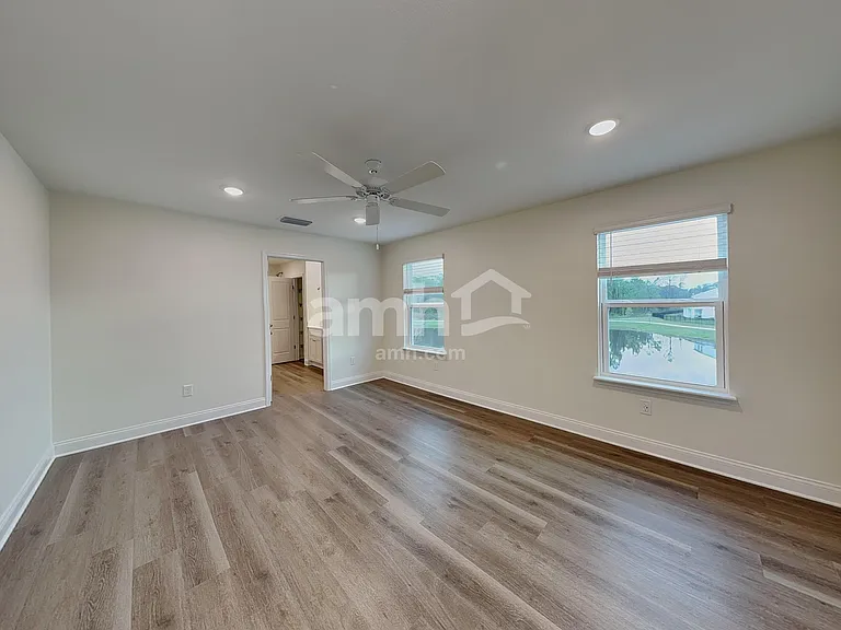 5739 Oesterle Rd — Photo 9