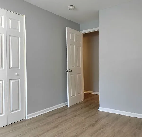 11540 S Peoria St — Photo 17