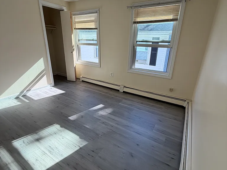 31 Clym St #2 — Photo 9