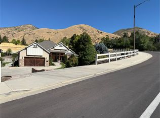 1052 S Cove Dr, Springville, UT 84663