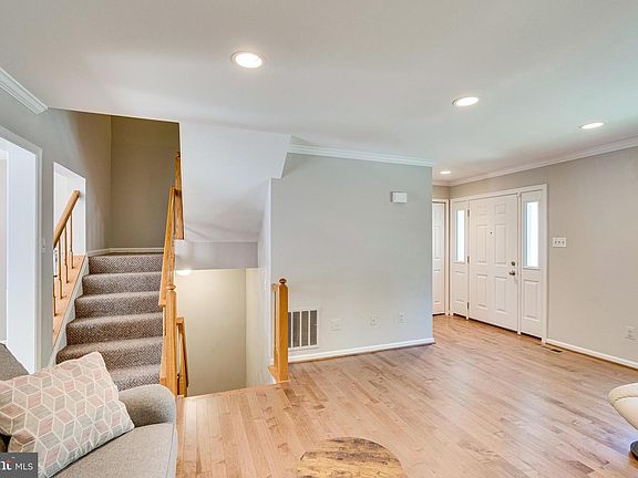 5th image of 5866 Westwater Ct