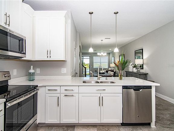 5th image of 30317 Southwell Ln