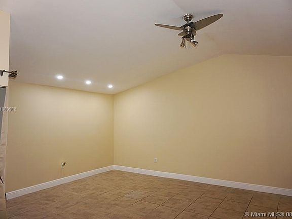 3rd image of 886 NE 214th Ln APT 4