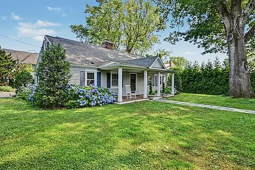 3 bed, 1704 sqft, $11,499 — Photo 4