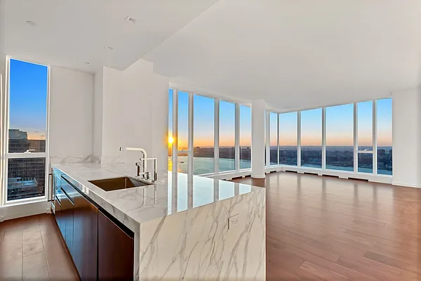 Rented by Compass | media 11