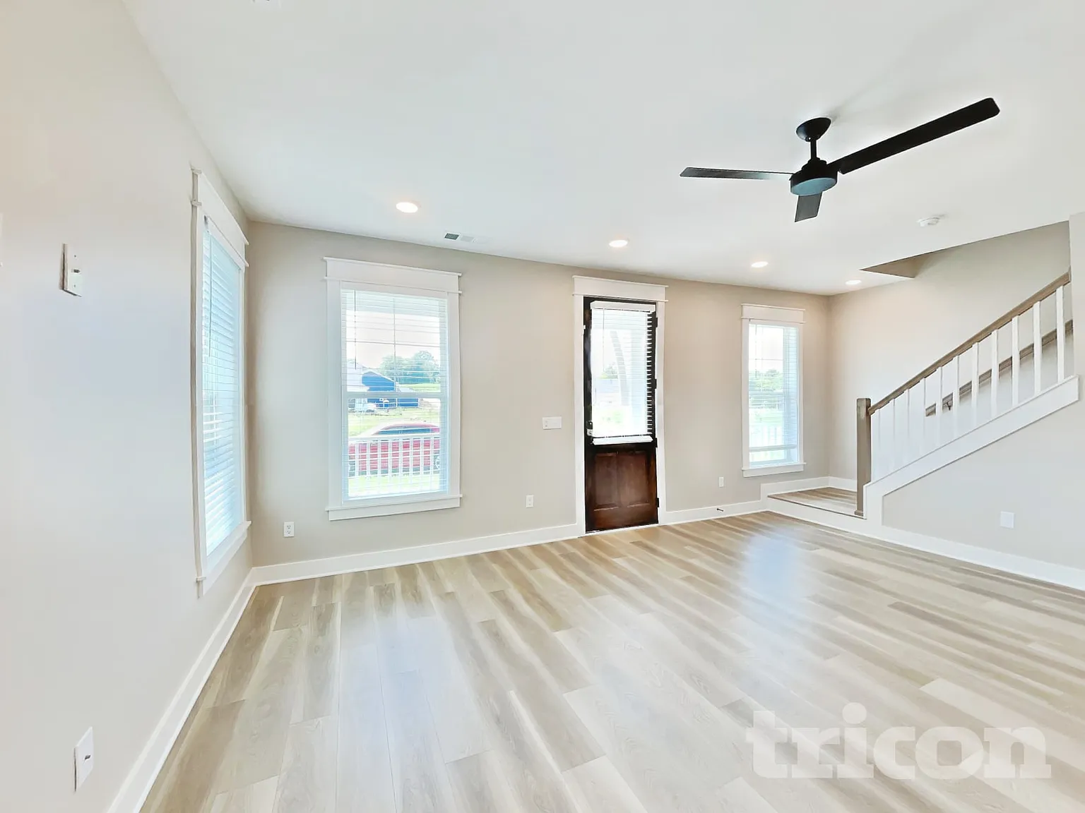 167 Oasis Drive La Vergne TN — Photo 2