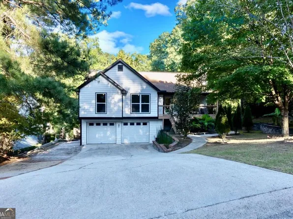5507 Riverside Dr, Sugar Hill, GA 30518
