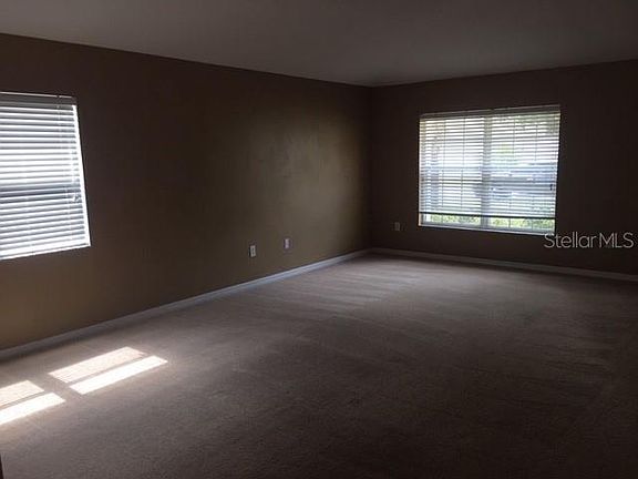 3rd image of 2643 Queen Alberta Dr