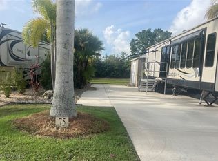 5252 Cypress Trail Resort Cir, Fort Myers, FL 33905