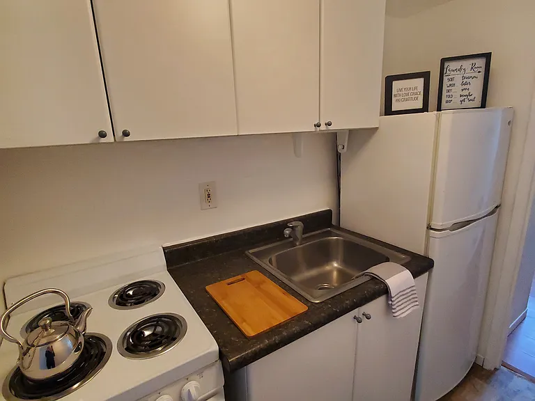 4708 22nd Ave NE #13 — Photo 6