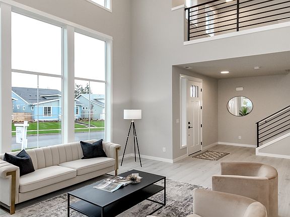 5th image of 15073 Tyee Drive E