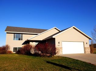 621 Emma Dr, Cold Spring, MN 56320