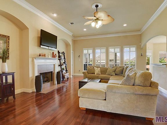 4th image of 41192 Remington Dr