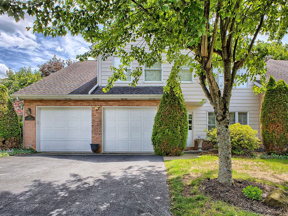 1st image of 50 Lakeridge Dr