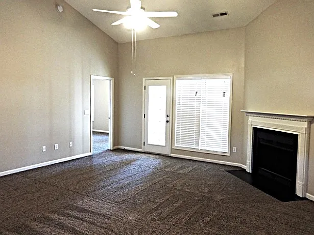 104 Covey Ct — Photo 8