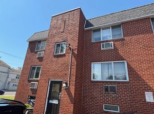 203 E Chestnut St UNIT 30, Souderton, PA 18964