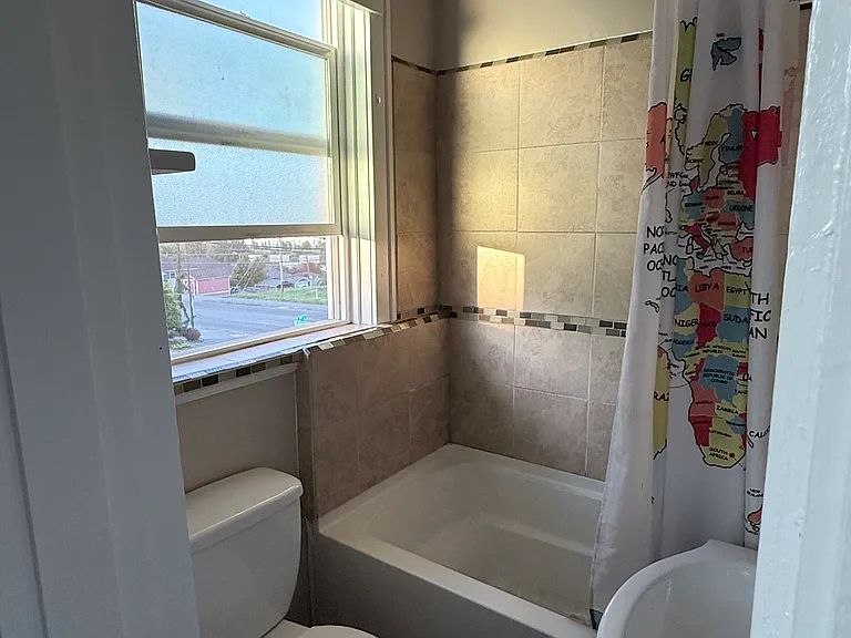 906 E Marine View Dr #3 — Photo 7