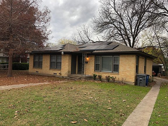 2nd image of 3627 La Vern Ave