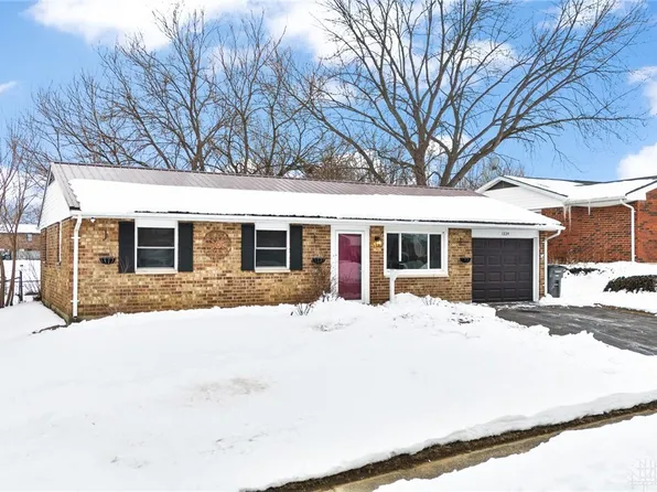 1334 Skylark Dr, Troy, OH 45373